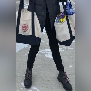 MADE IN ENGLAND LAMBSWOOL 1460 DR MARTENS